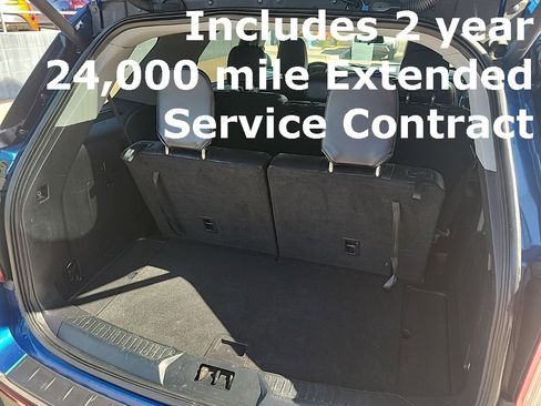 Used 2022 Ford Explorer XLT w/ Equipment Group 202A image 14