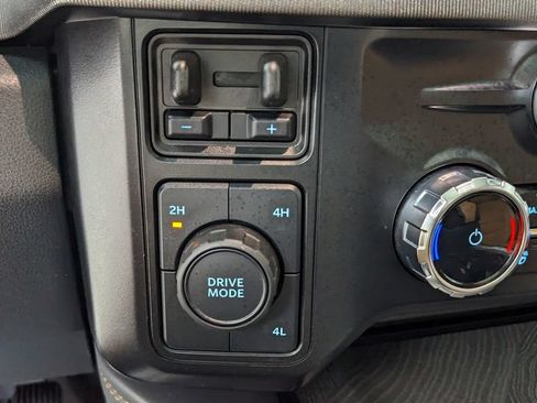 Certified 2024 Ford F450 Platinum w/ FX4 Off-Road Package AWD/4WD image 30