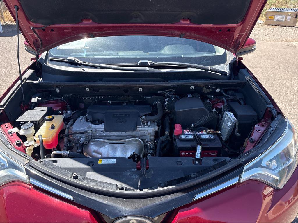 Used 2018 Toyota RAV4 Limited AWD/4WD image 29
