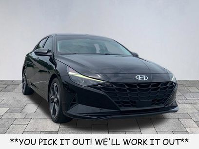 Used 2023 Hyundai Elantra SEL w/ Convenience Package