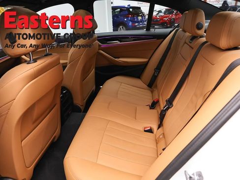 Used 2023 BMW 530e xDrive w/ Convenience Package AWD/4WD image 25