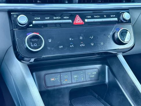 Used 2025 Hyundai Tucson SEL FWD image 20