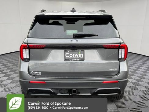 Certified 2025 Ford Explorer ST-Line image 17