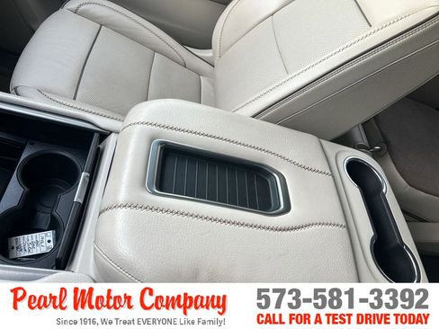 Certified 2021 GMC Yukon Denali w/ Denali Premium Package image 25