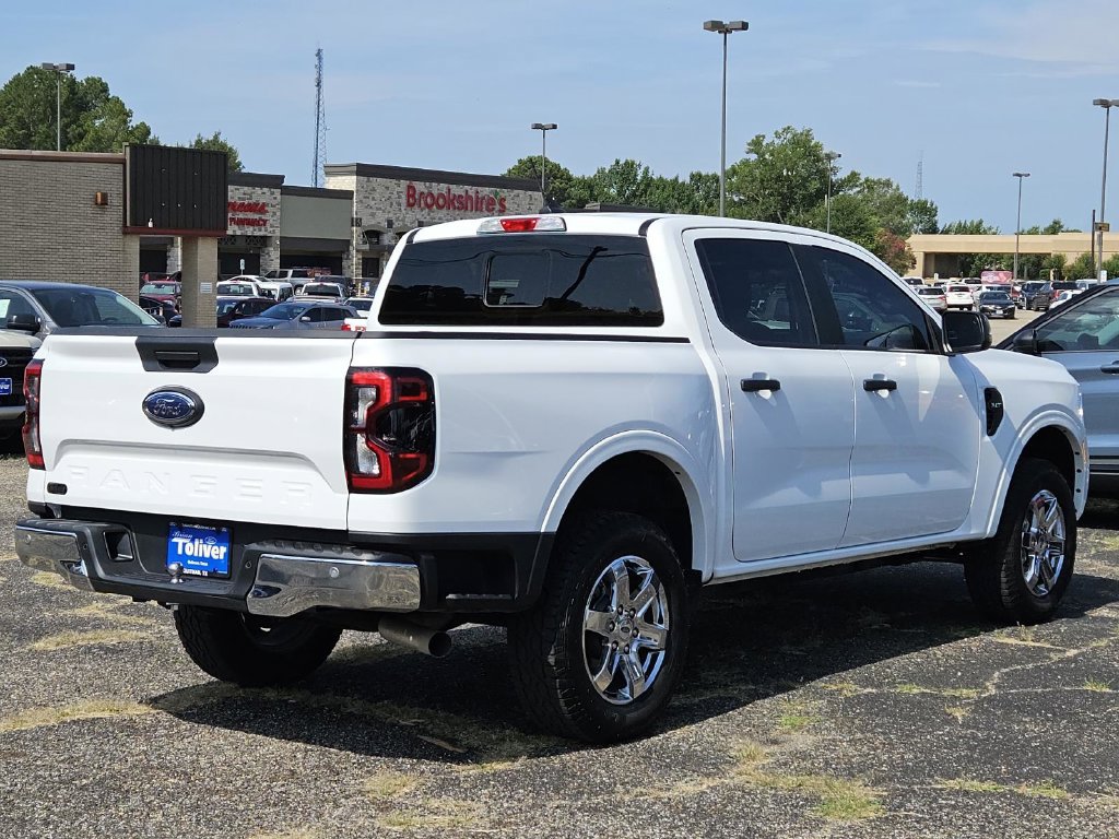Used 2025 Ford Ranger XLT w/ Chrome Accent Package RWD image 7