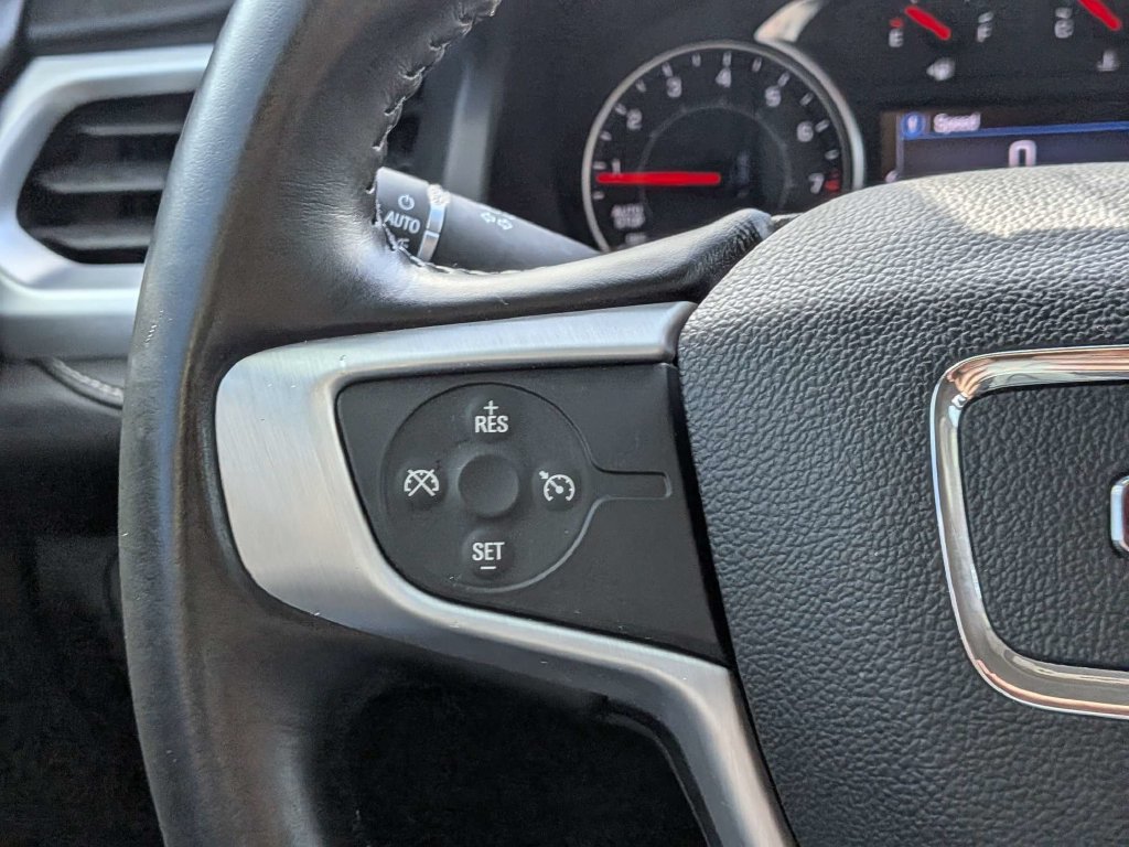 Used 2020 GMC Acadia SLE w/ LPO, Floor Liner Package AWD/4WD image 23