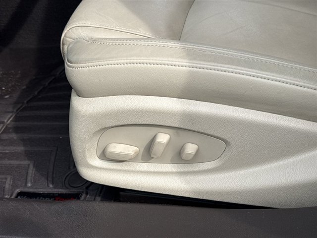 Used 2016 Buick LaCrosse Sport Touring w/ Experience Buick Package FWD image 39