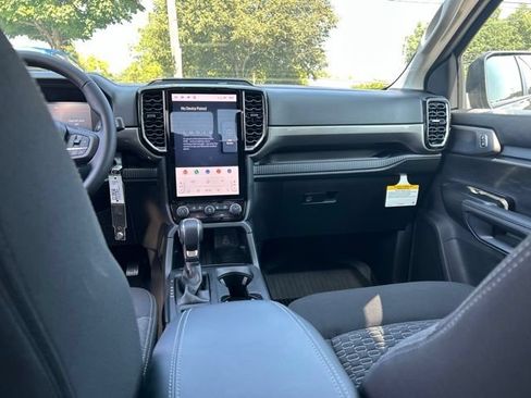 New 2026 Ford Ranger XLT w/ Equipment Group 301A High AWD/4WD image 17
