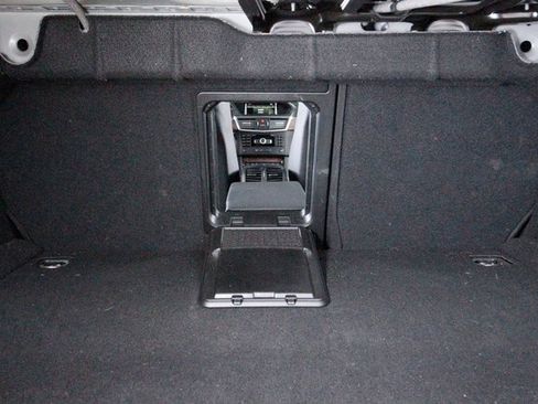 Used 2012 Mercedes-Benz E 350 4MATIC Sedan image 50