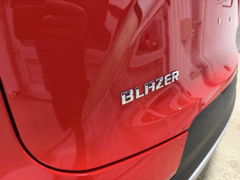 Used 2024 Chevrolet Blazer LT w/ Convenience Package FWD image 41