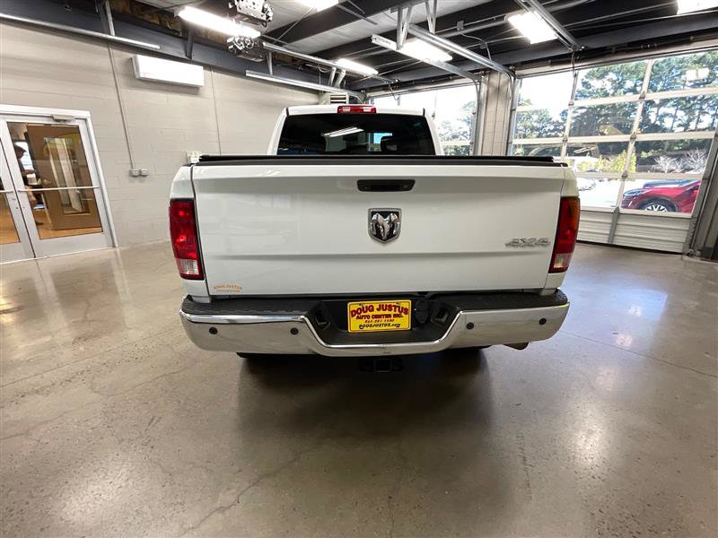 Used 2017 RAM 2500 Tradesman w/ Chrome Appearance Group AWD/4WD image 4