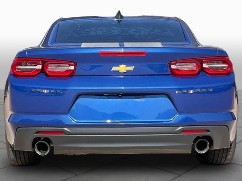 Used 2020 Chevrolet Camaro LT RWD image 5