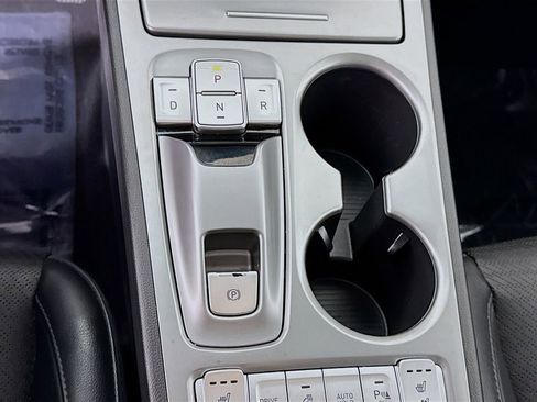 Certified 2021 Hyundai Kona Ultimate FWD image 11