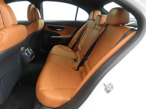 New 2025 Mercedes-Benz C 300 4MATIC Sedan image 21