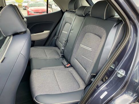 New 2026 Hyundai Venue SEL FWD image 25