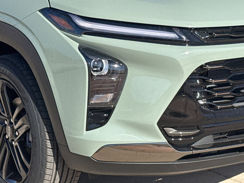 New 2026 Chevrolet Trax ACTIV w/ Driver Confidence Package FWD image 8