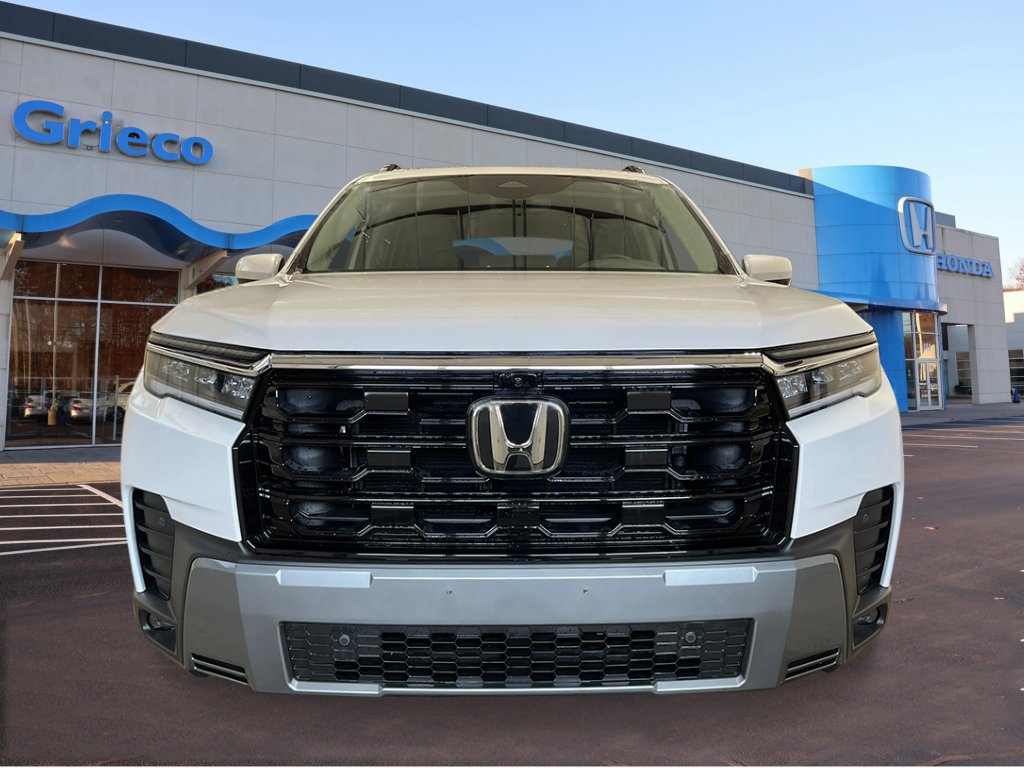 New 2026 Honda Pilot Touring image 10