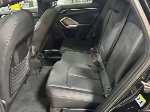 Certified 2025 Audi Q3 2.0T Premium AWD/4WD image 37