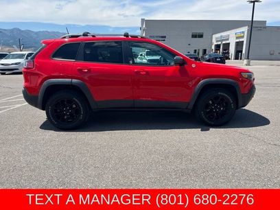 Used 2019 Jeep Cherokee Trailhawk w/ Comfort/Convenience Group