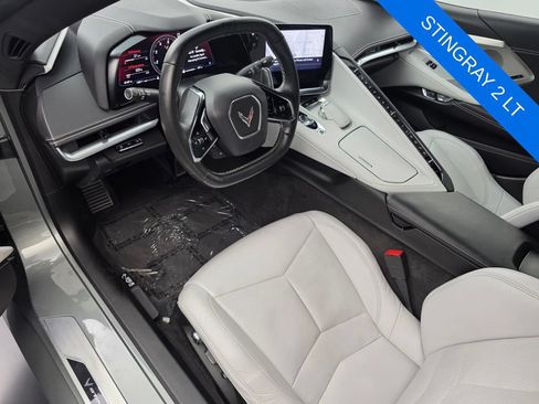 Used 2022 Chevrolet Corvette Stingray Preferred Cpe w/ Z51 Performance Package RWD image 10