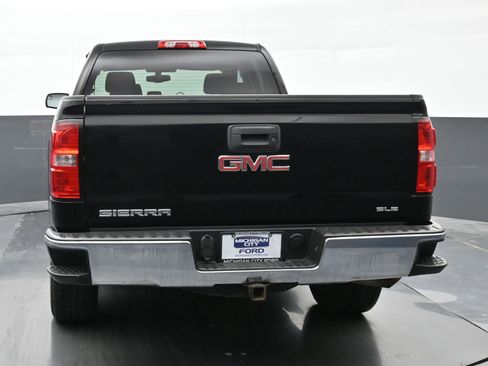 Used 2015 GMC Sierra 1500 SLE w/ SLE Value Package AWD/4WD image 2