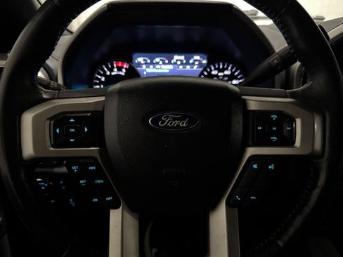 Used 2022 Ford F350 Lariat w/ Lariat Ultimate Package AWD/4WD image 7