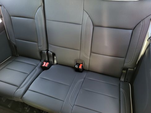 New 2026 GMC Yukon XL Elevation w/ Elevation Premium Package AWD/4WD image 24