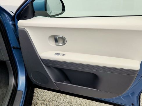 Used 2023 Hyundai Ioniq 5 SE image 26