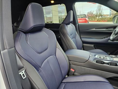 New 2026 INFINITI QX60 Sport w/ Dark Cargo Package image 12