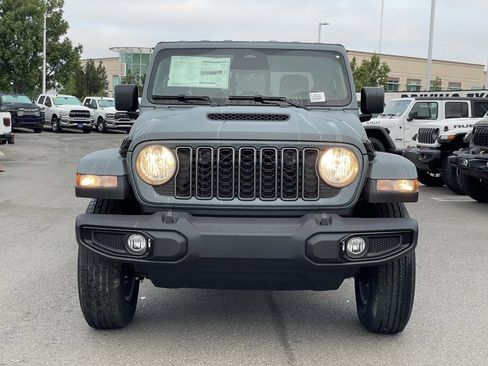 New 2026 Jeep Gladiator Sport image 8