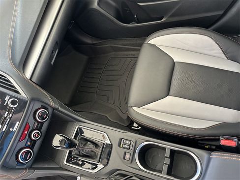 Used 2019 Subaru Crosstrek 2.0i Limited w/ Moonroof Package w/Navigation image 25