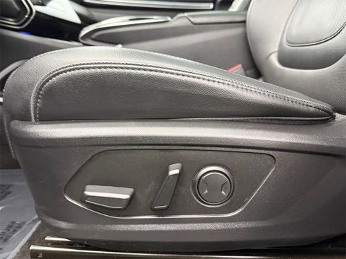 Used 2024 Hyundai Tucson Limited image 13