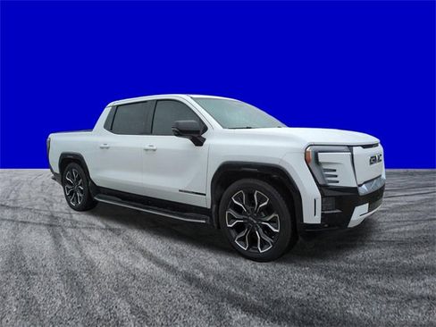 Used 2025 GMC Sierra EV Denali image 2
