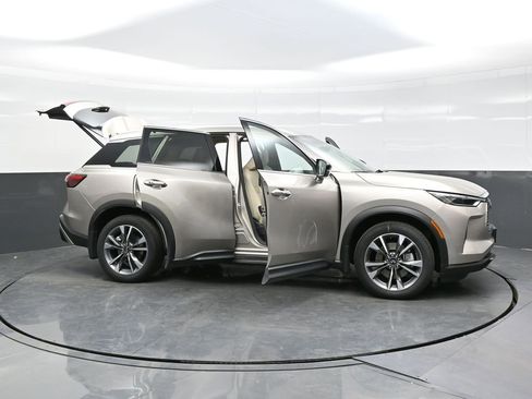 Used 2023 INFINITI QX60 Luxe w/ Cargo Package AWD/4WD image 57