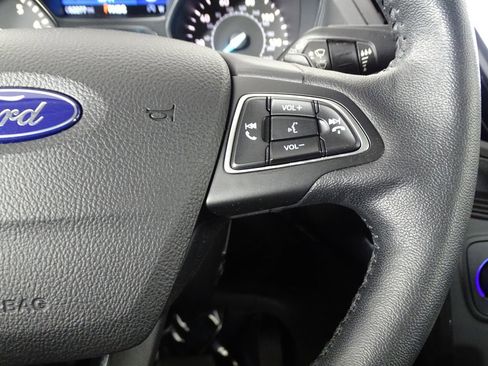 Used 2018 Ford Escape Titanium image 29