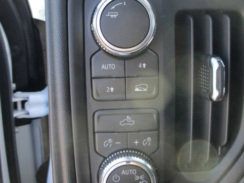 New 2026 GMC Sierra 1500 Pro w/ Graphite Edition AWD/4WD image 17