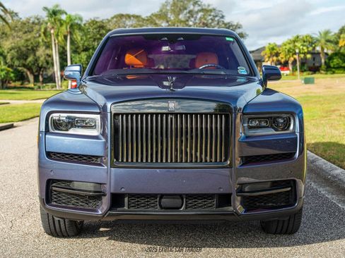 Used 2023 Rolls-Royce Cullinan Black Badge w/ Leather Finishing Pack image 13