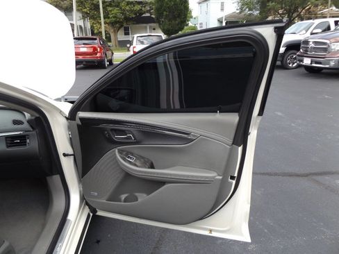 Used 2014 Chevrolet Impala LTZ image 27