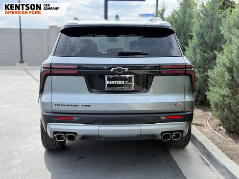 Used 2025 Chevrolet Traverse Z71 AWD/4WD image 6