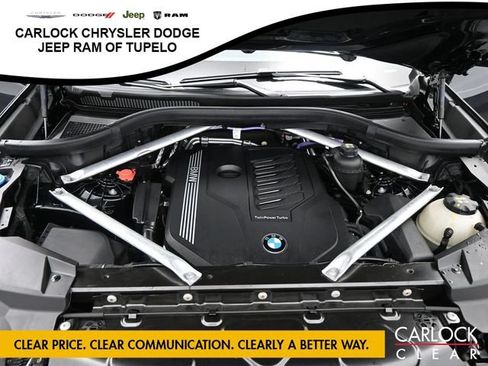 Used 2022 BMW X5 xDrive40i w/ M Sport Package AWD/4WD image 40