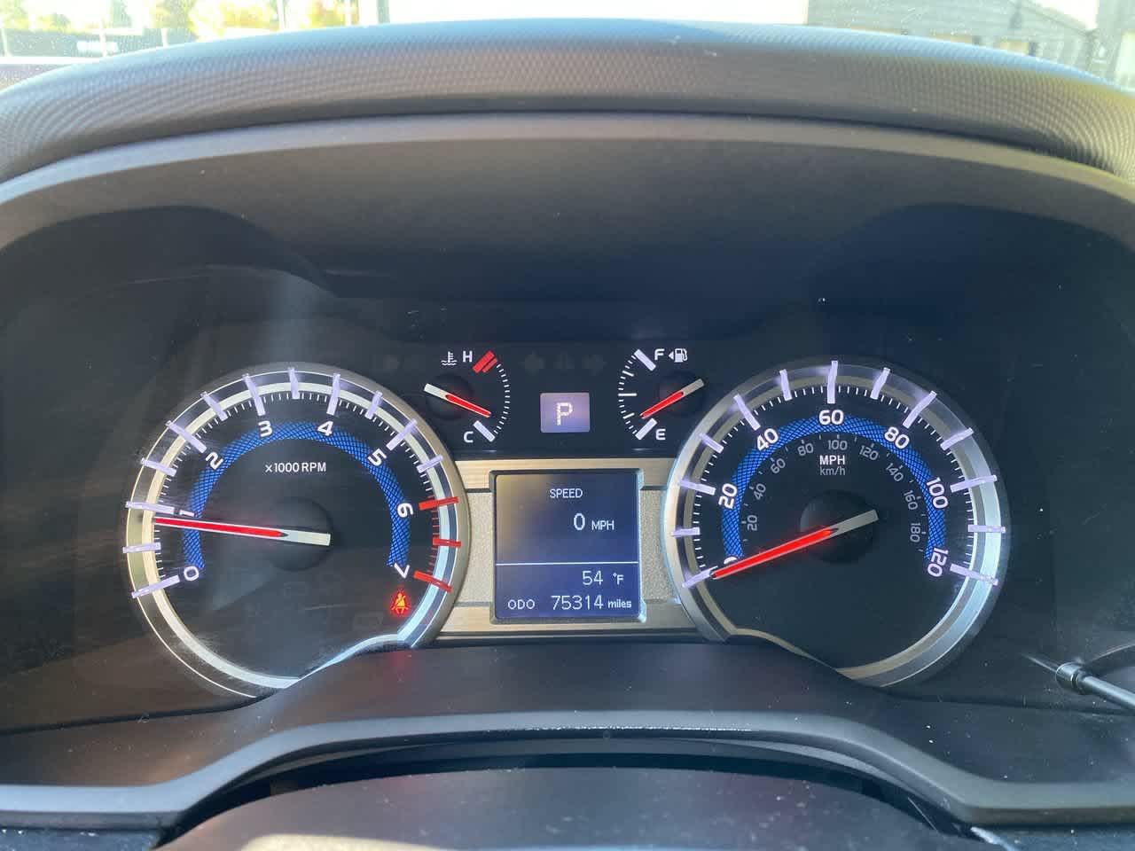 Used 2019 Toyota 4Runner SR5 AWD/4WD image 27