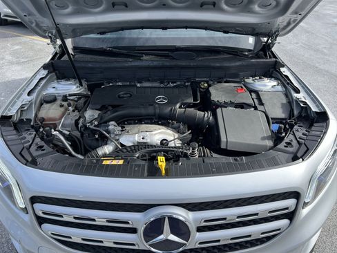 Used 2020 Mercedes-Benz GLB 250 4MATIC image 25