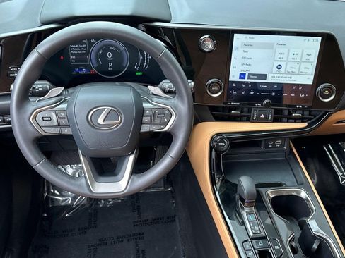 Used 2025 Lexus NX 350h AWD w/ Cold Area Package image 28