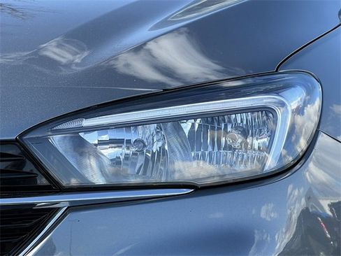 Used 2020 Buick Encore GX Preferred w/ Cold Weather Comfort Package image 35