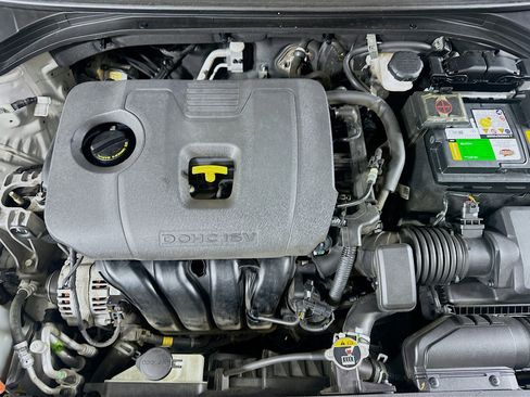 Used 2020 Hyundai Elantra Value Edition w/ Cargo Package (C1) image 32