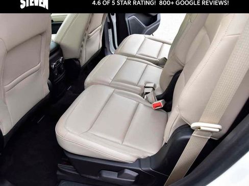 Used 2022 Ford Explorer XLT w/ Equipment Group 202A image 13