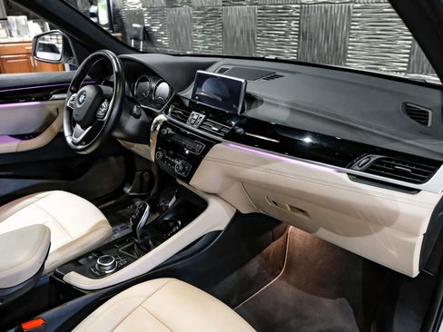 Used 2021 BMW X1 sDrive28i w/ Convenience Package image 19