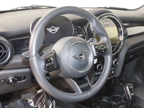 Used 2023 MINI Cooper S FWD image 6