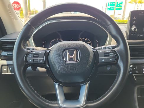 Used 2024 Honda Pilot EX-L image 19