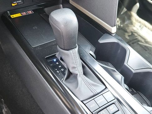 Used 2025 Toyota Camry LE FWD image 16